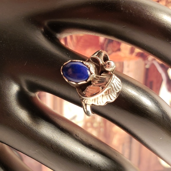 Vintage 1970s Lapis Sterling Silver Ring - Picture 2 of 5